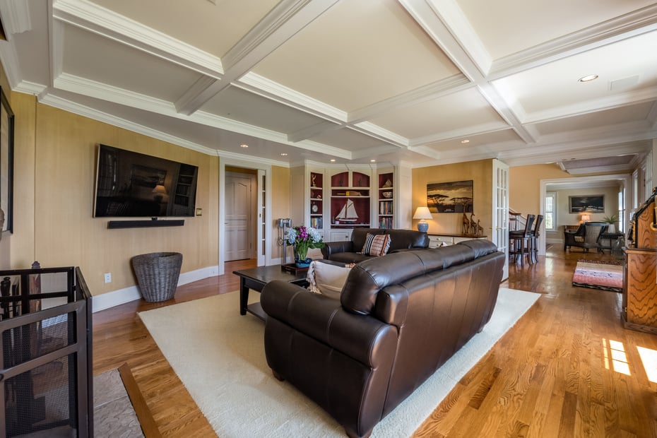 10 Middle Beach Road West Photo 15