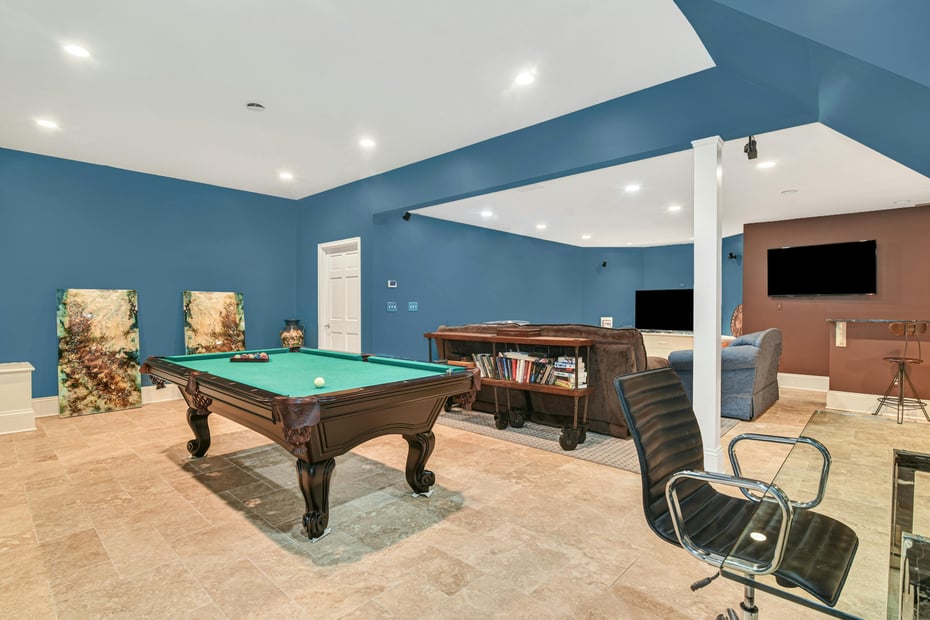 96 Comstock Hill Avenue Photo 24