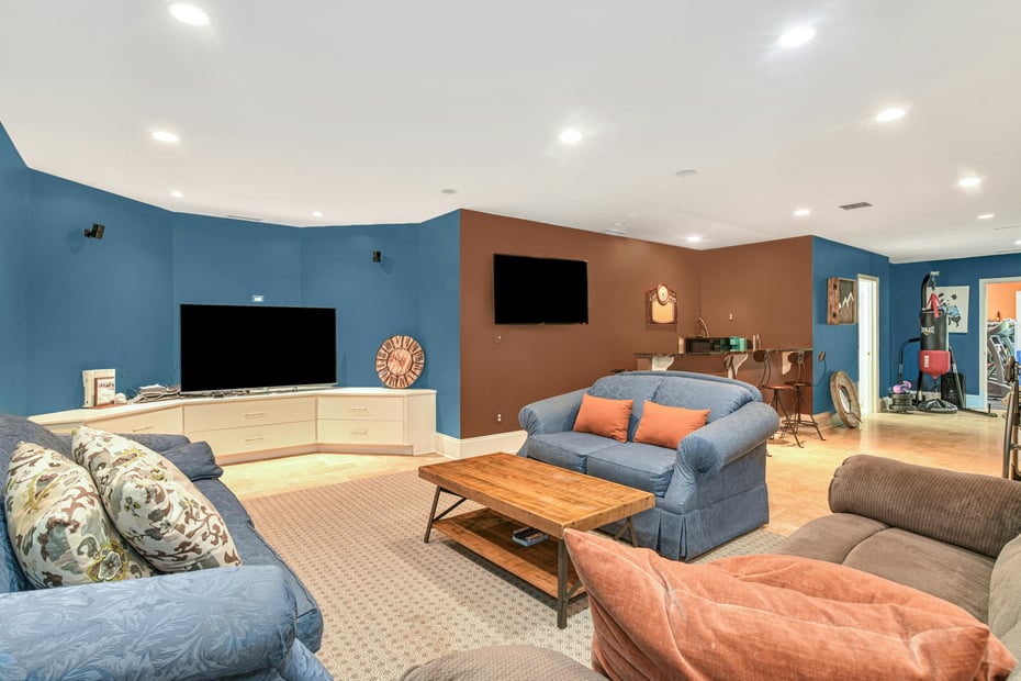 96 Comstock Hill Avenue Photo 25