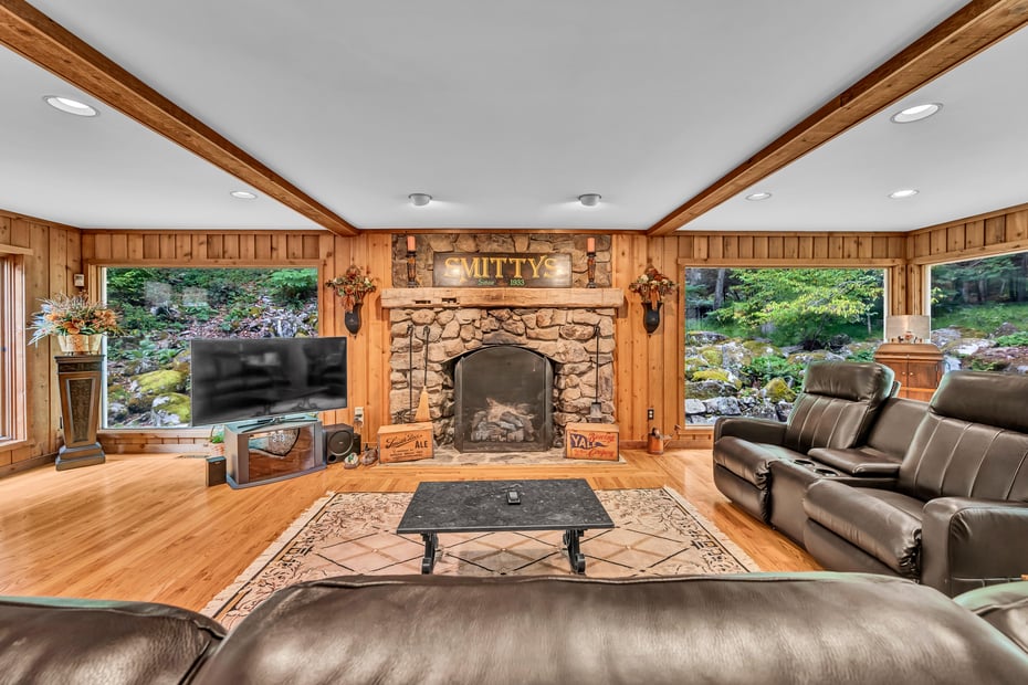 26 Cove Road Photo 12