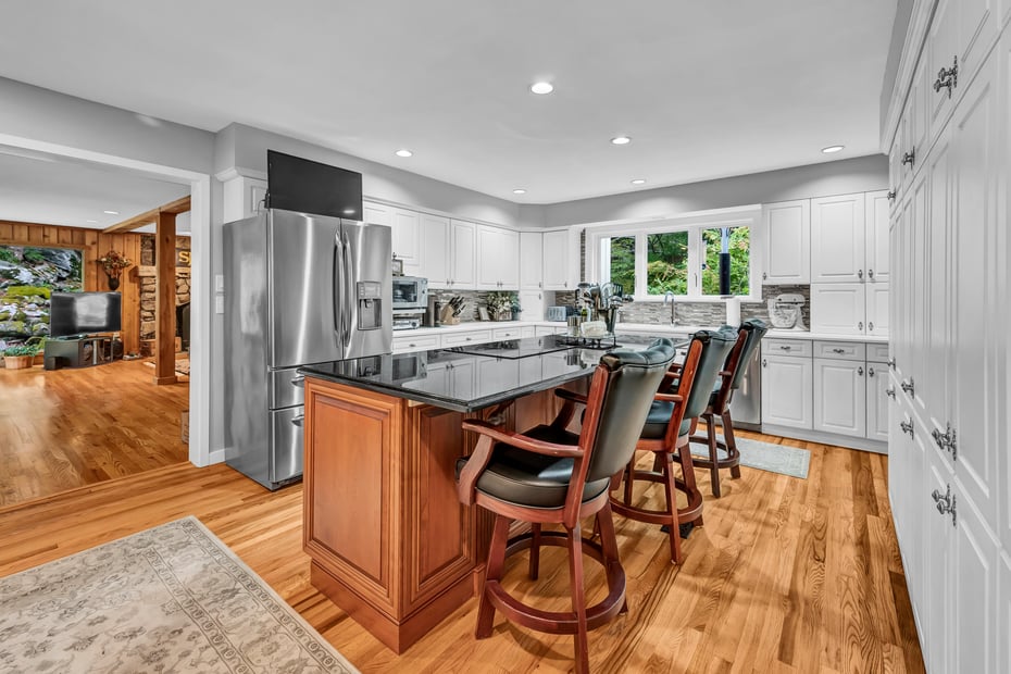 26 Cove Road Photo 18