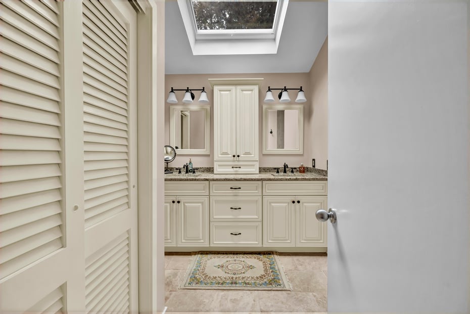 26 Cove Road Photo 30