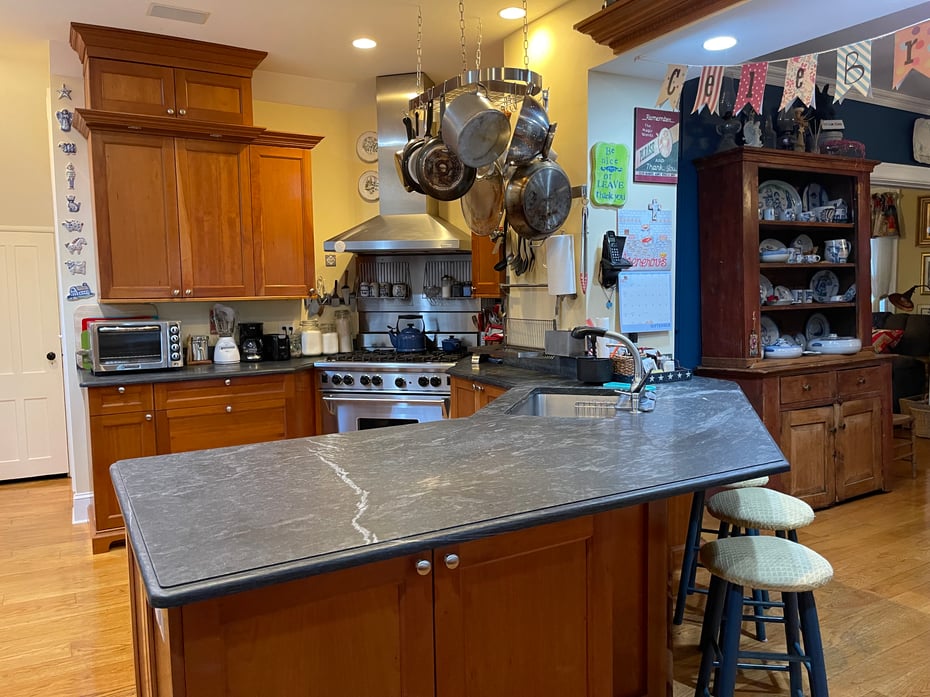 126 East Avenue Photo 9