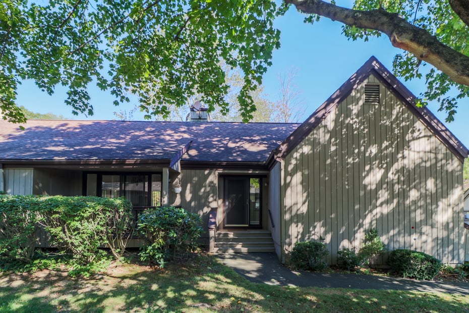 664 Osage Lane  #A Photo 4