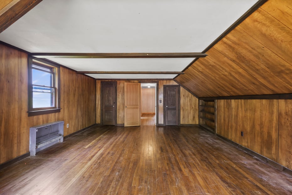 36 Egremont Plain Rd Photo 30