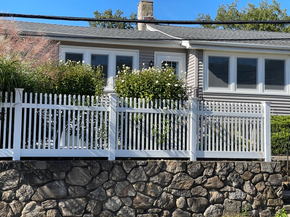 40 Ledge Avenue Photo 1