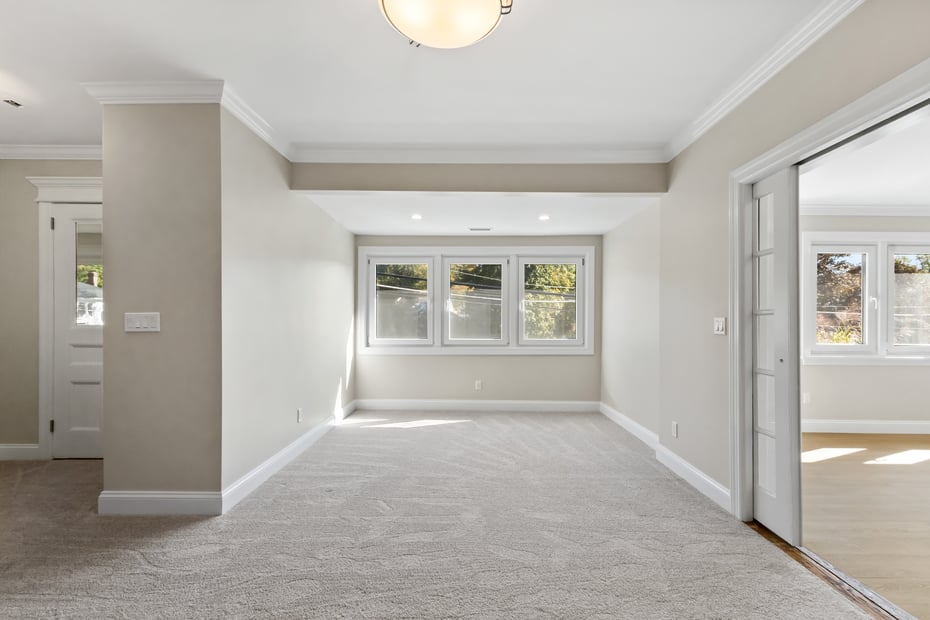 40 Ledge Avenue Photo 5