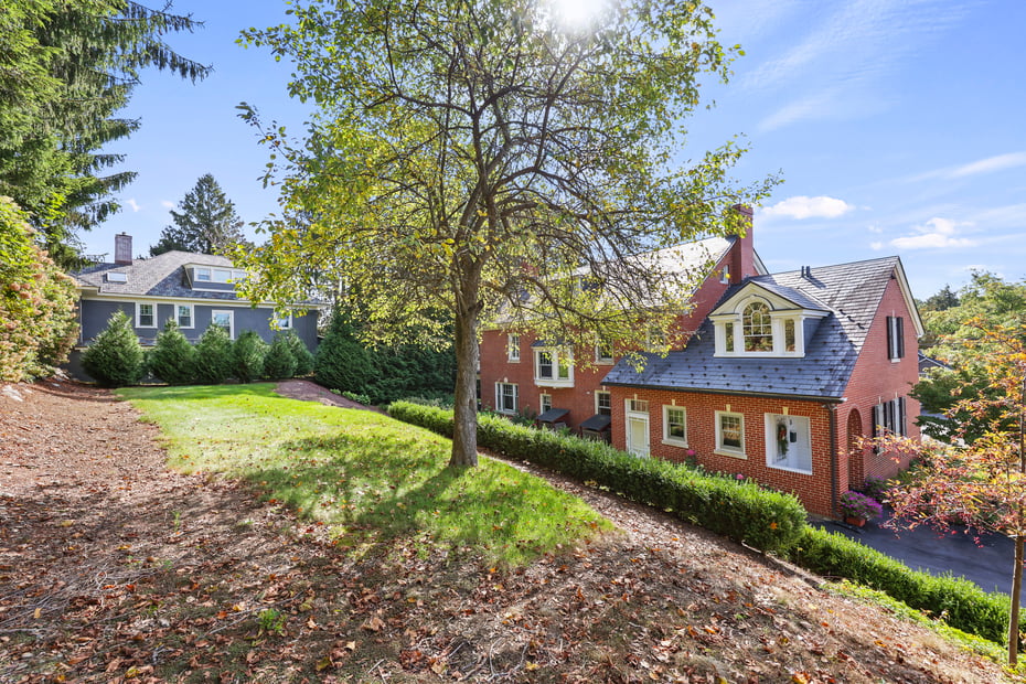 5 Crofut St Photo 57