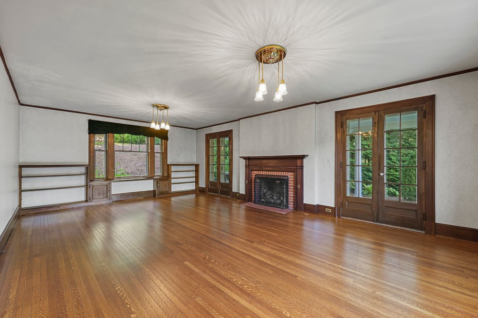 5 Crofut St Photo 13