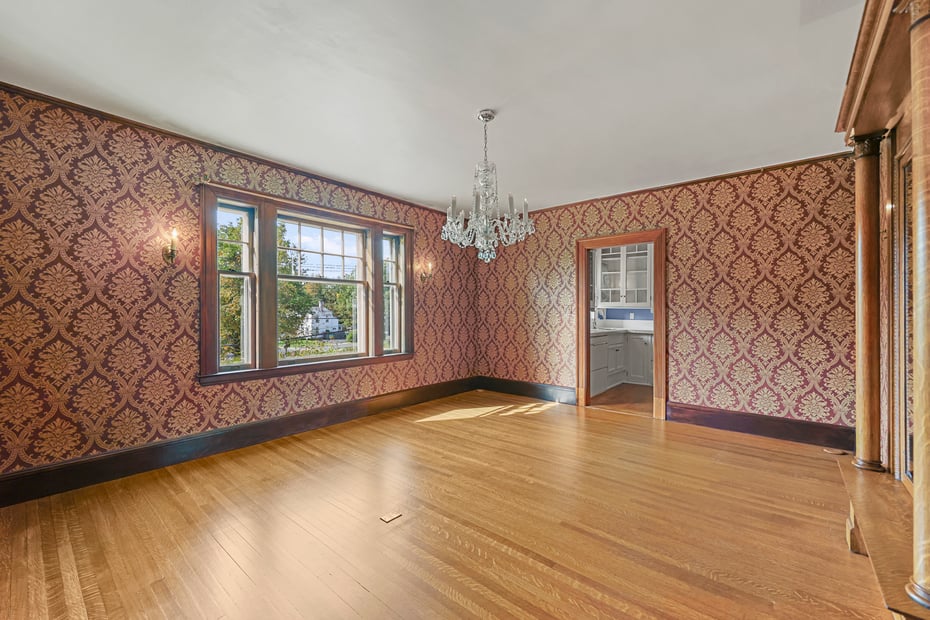 5 Crofut St Photo 16