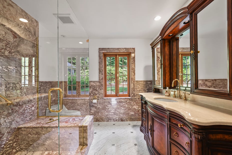 5 Crofut St Photo 35