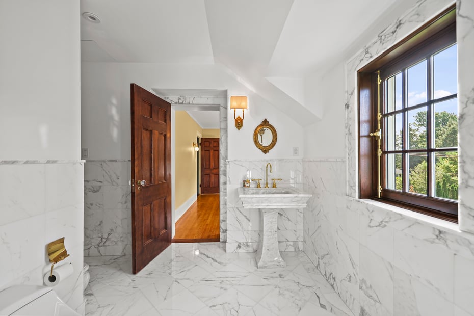 5 Crofut St Photo 51