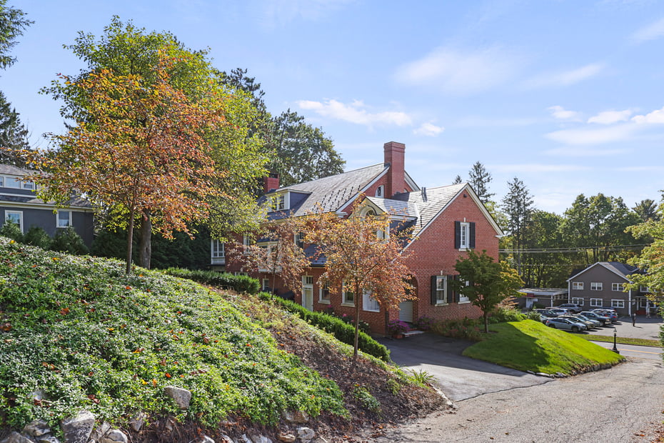 5 Crofut St Photo 58