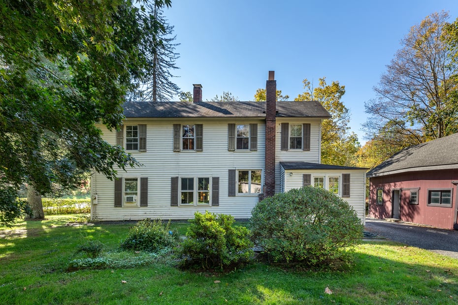 1 North Shore Road Photo 2