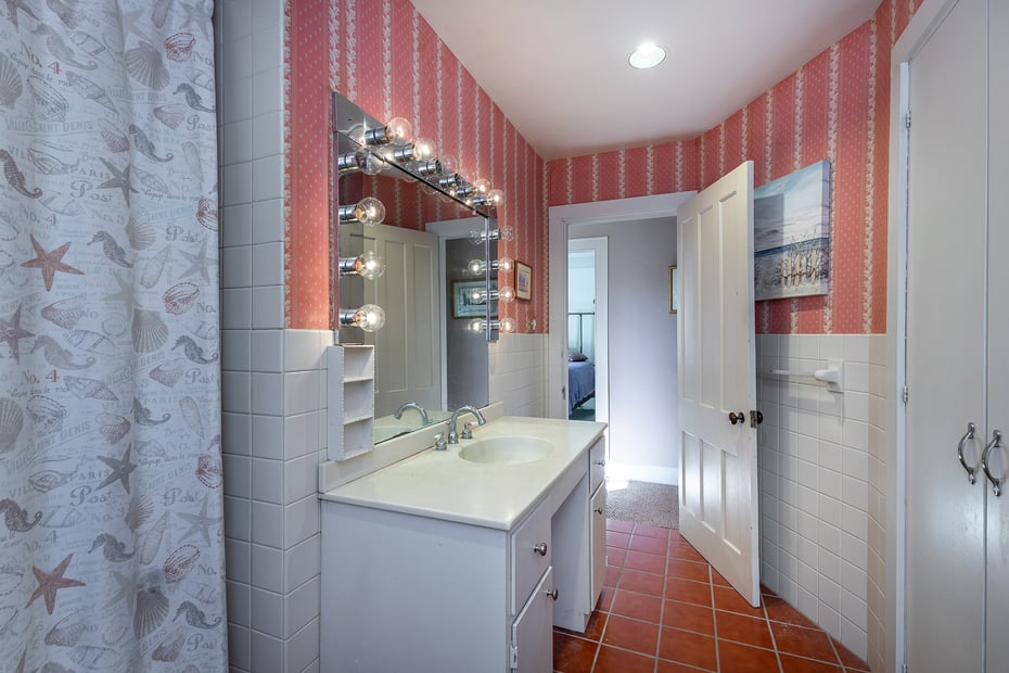 1 North Shore Road Photo 19