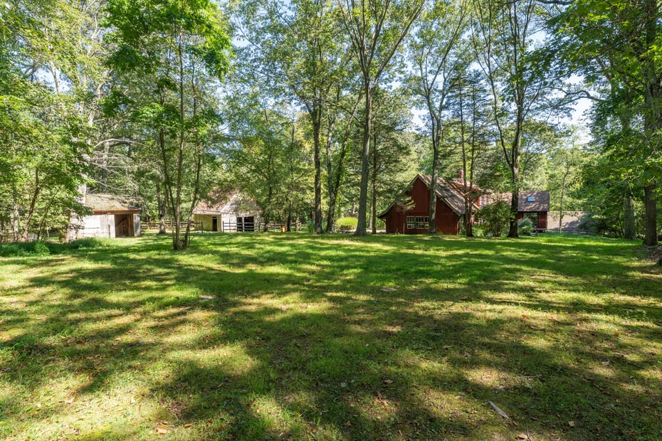 8 Butter Jones Road Photo 5