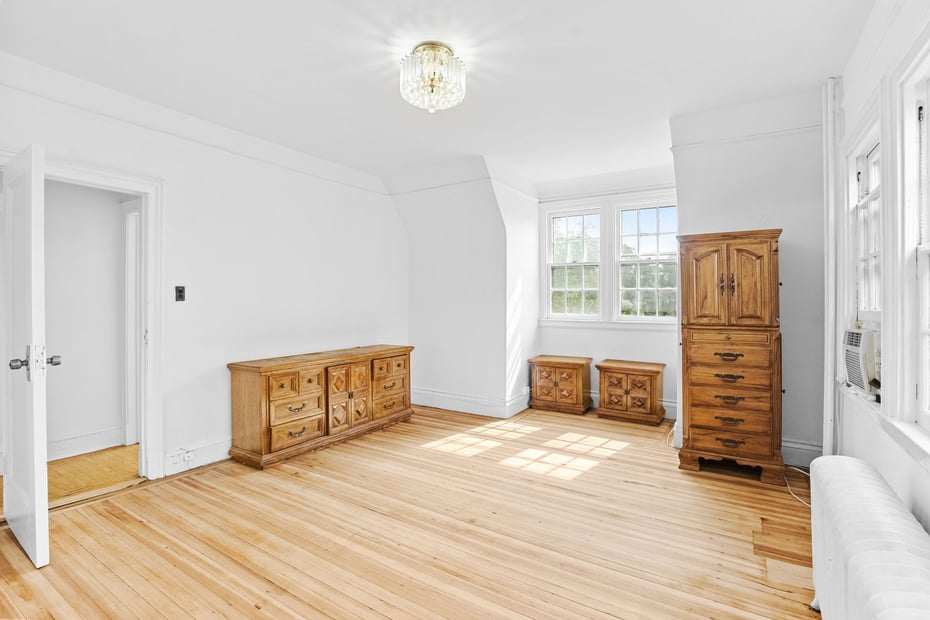 72 Hamilton Avenue Photo 12