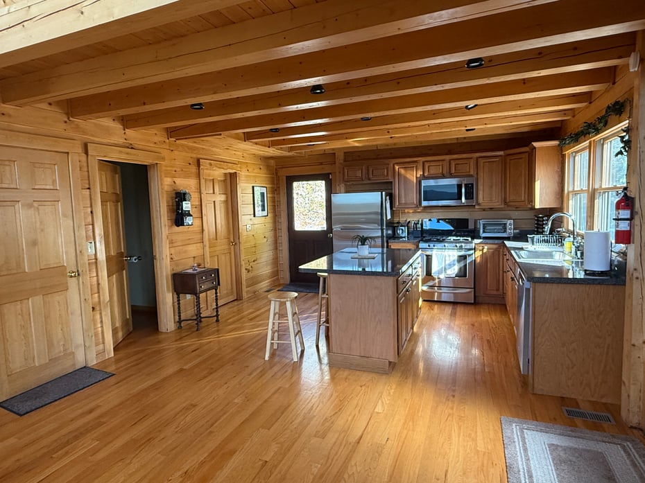 570 Long Mountain Road Photo 11