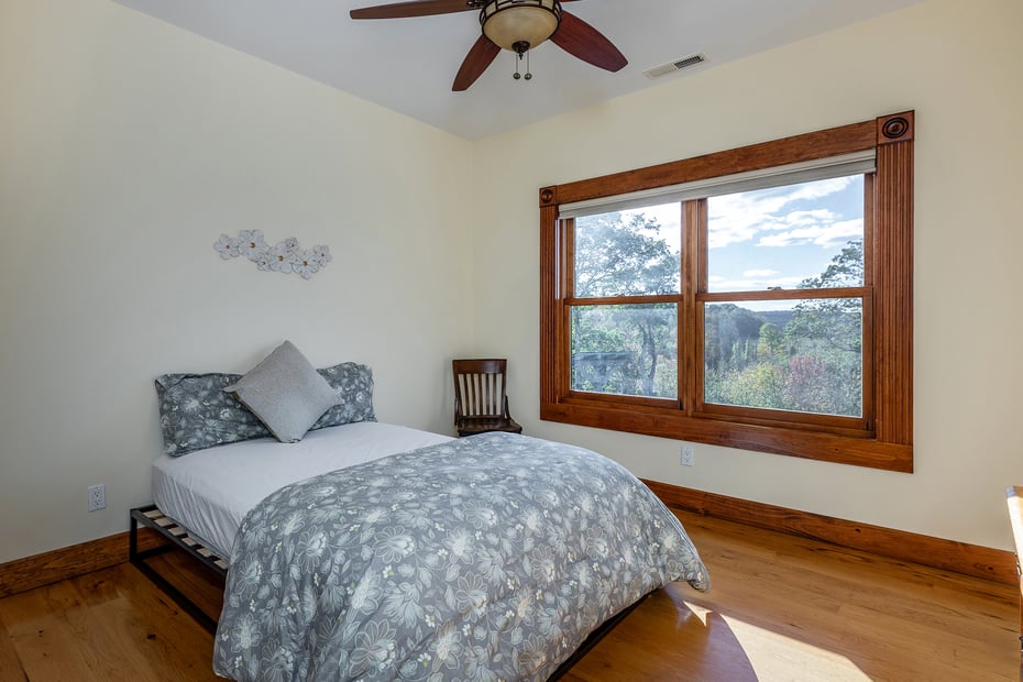 8 Bobcat Lane Photo 34