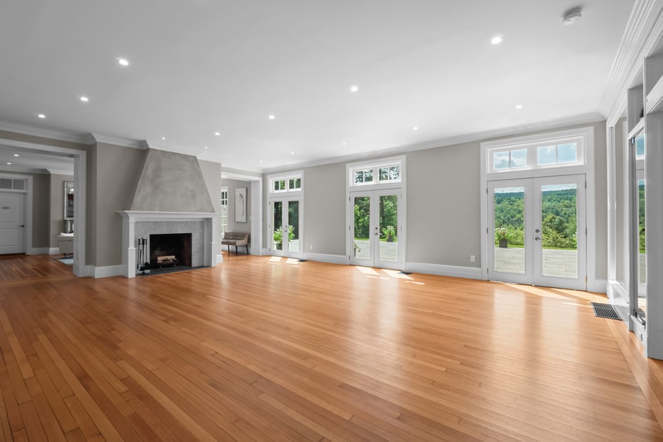 8 Webster Rd Photo 9