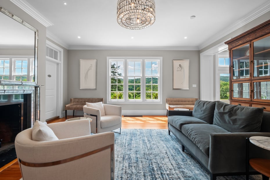 8 Webster Rd Photo 11