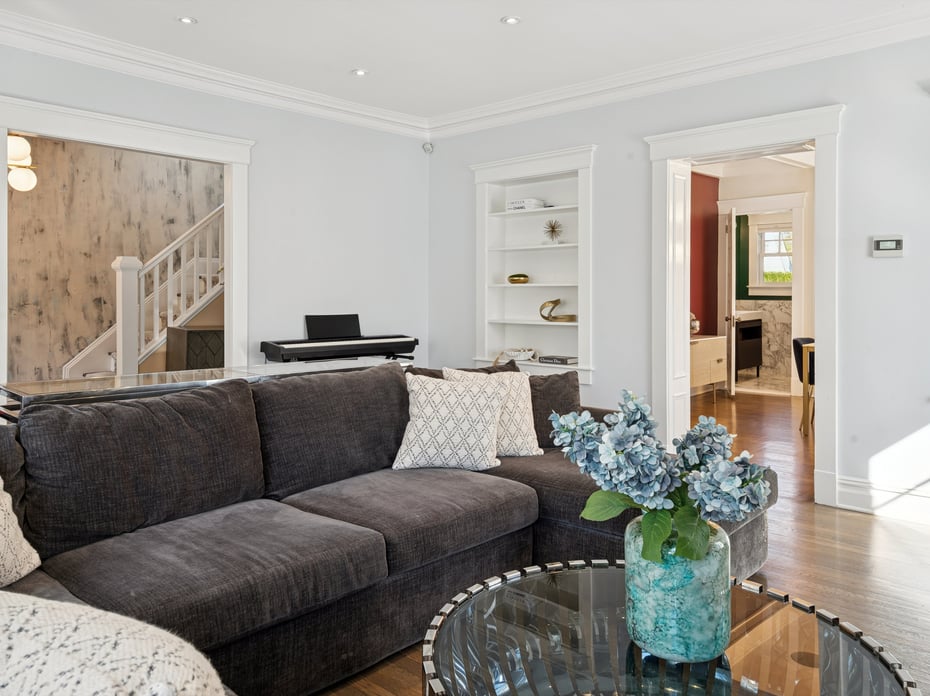 127 Villa Avenue Photo 10