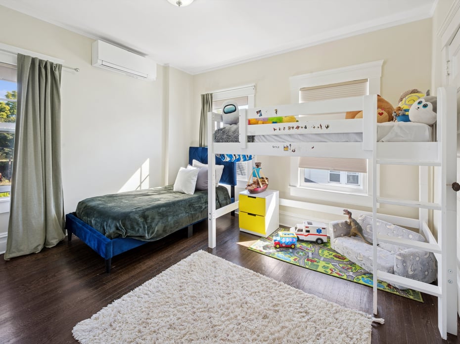 127 Villa Avenue Photo 22