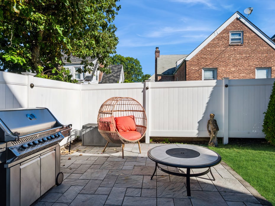 127 Villa Avenue Photo 35