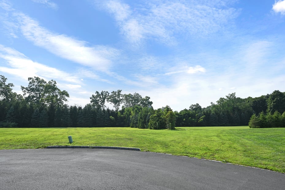 5 Bristol Lane Photo 4