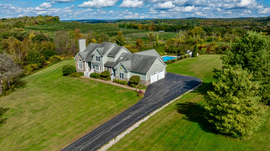 27 Gallagher Lane Photo 40