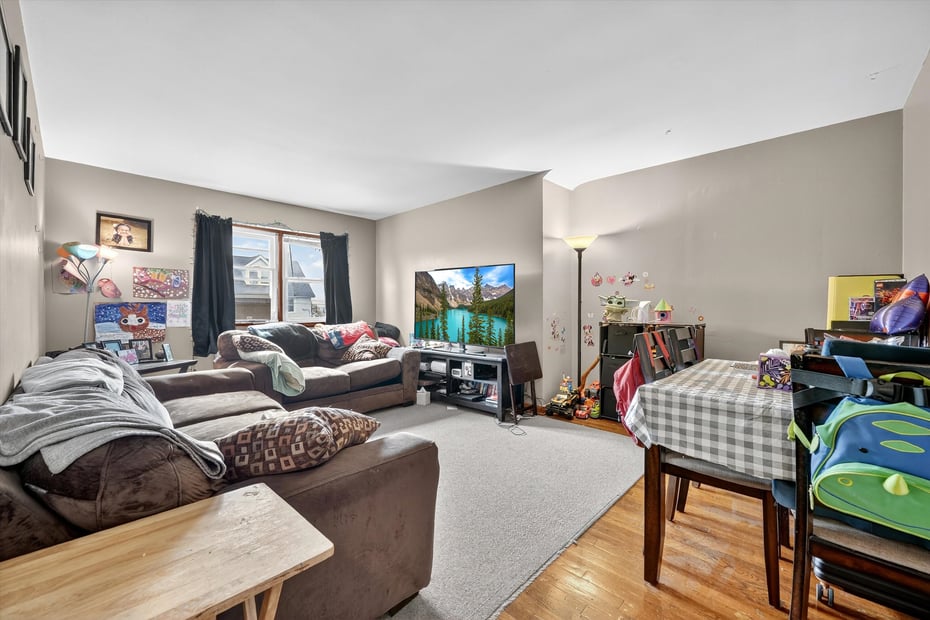 96 Inwood Avenue Photo 12