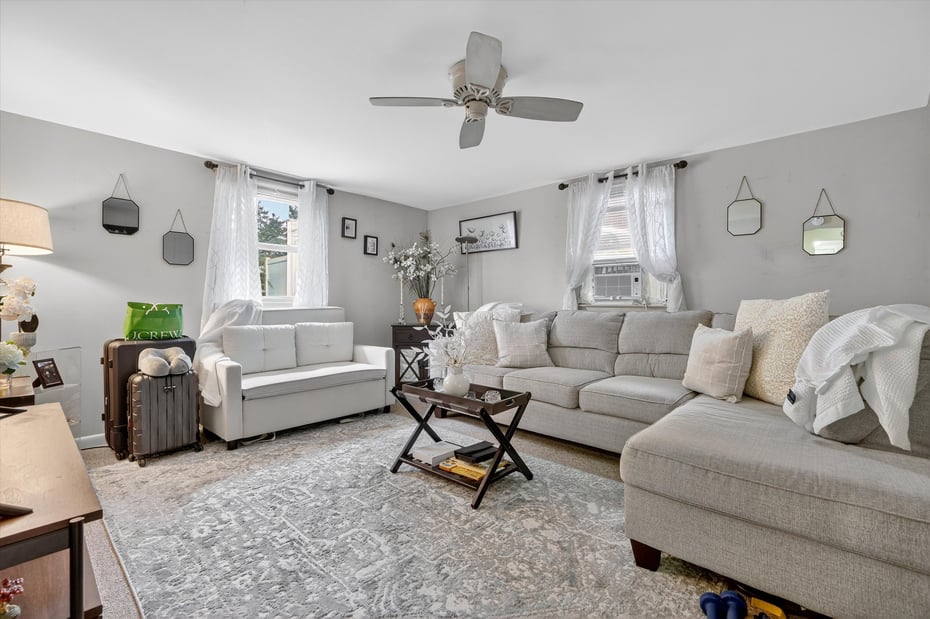 96 Inwood Avenue Photo 14