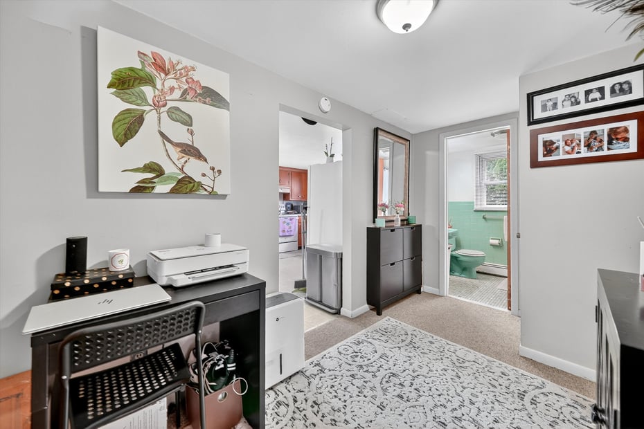 96 Inwood Avenue Photo 17