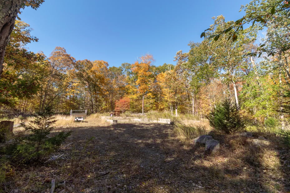 4 Laurel Lane Photo 17