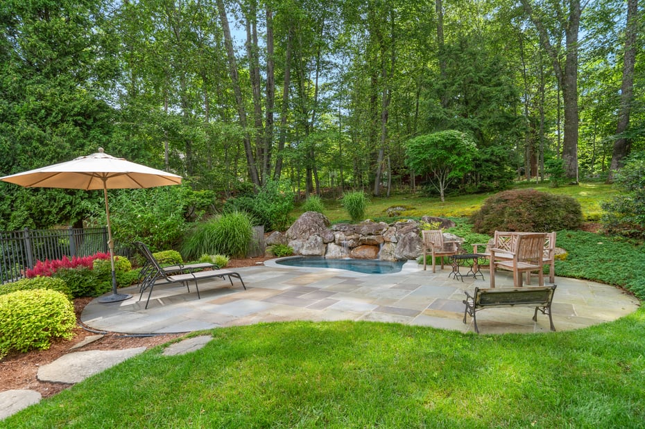 104 Ramhorne Road Photo 38