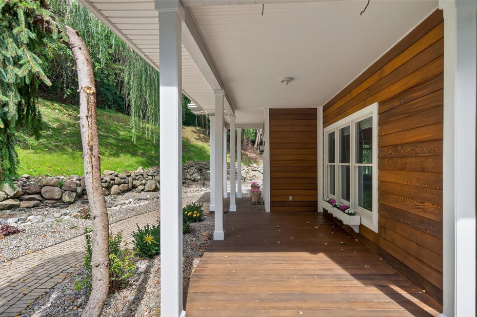 50 Franklin Street Photo 3