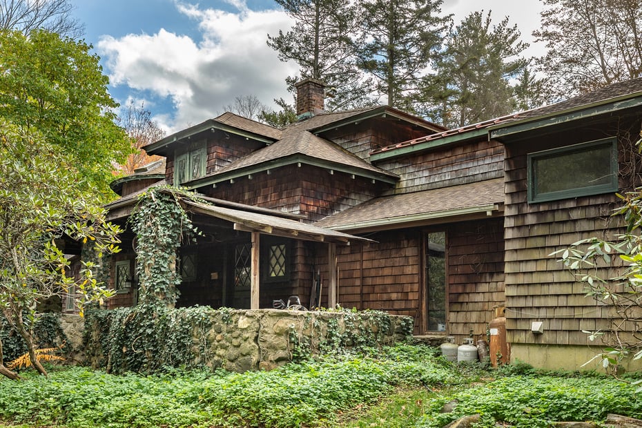 49 South Street Photo 1