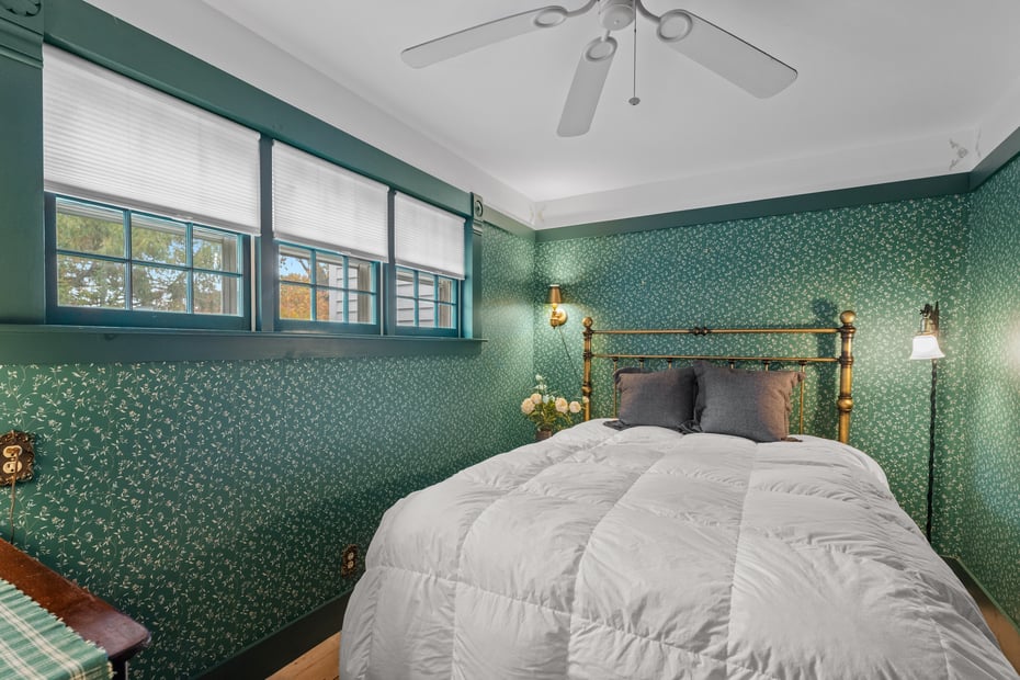 209 Main Street Photo 24