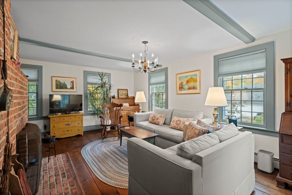 209 Main Street Photo 27