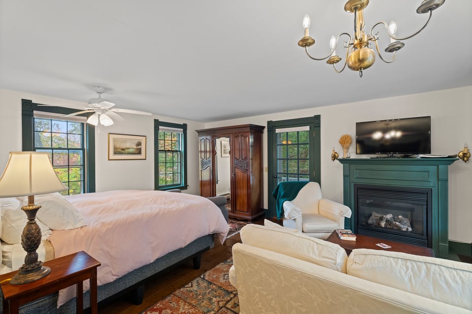 209 Main Street Photo 31