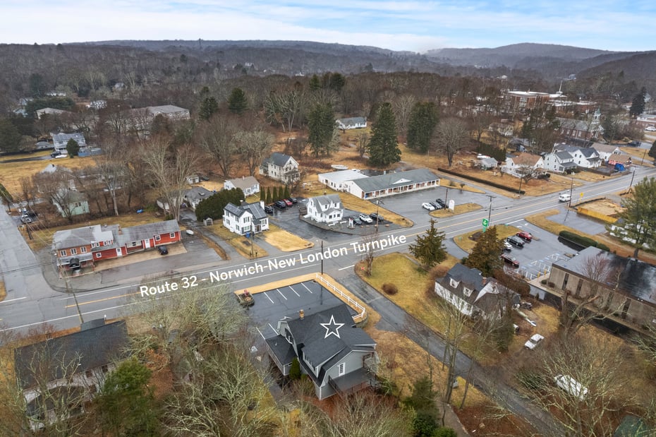 197 Norwich New London Turnpike Photo 8