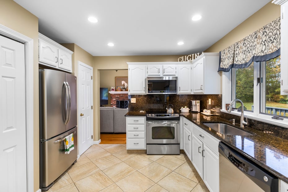 32 Justine Drive Photo 7