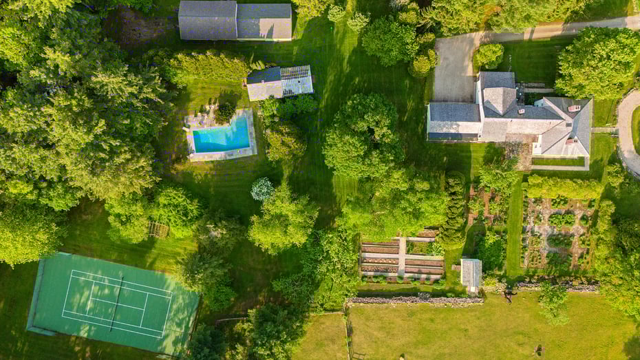 764 East Hill Rd Photo 6