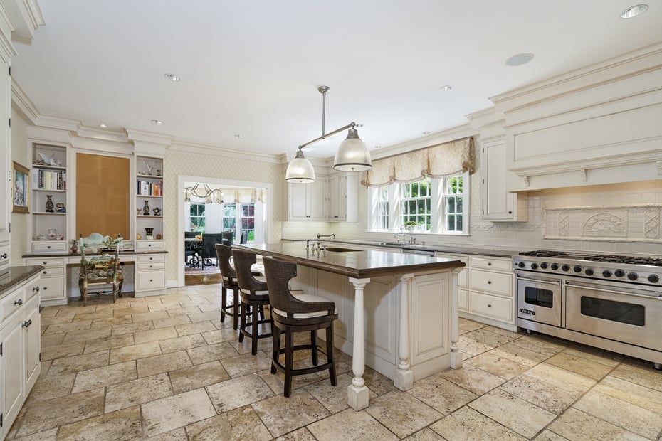 8 Cooper Road Photo 11