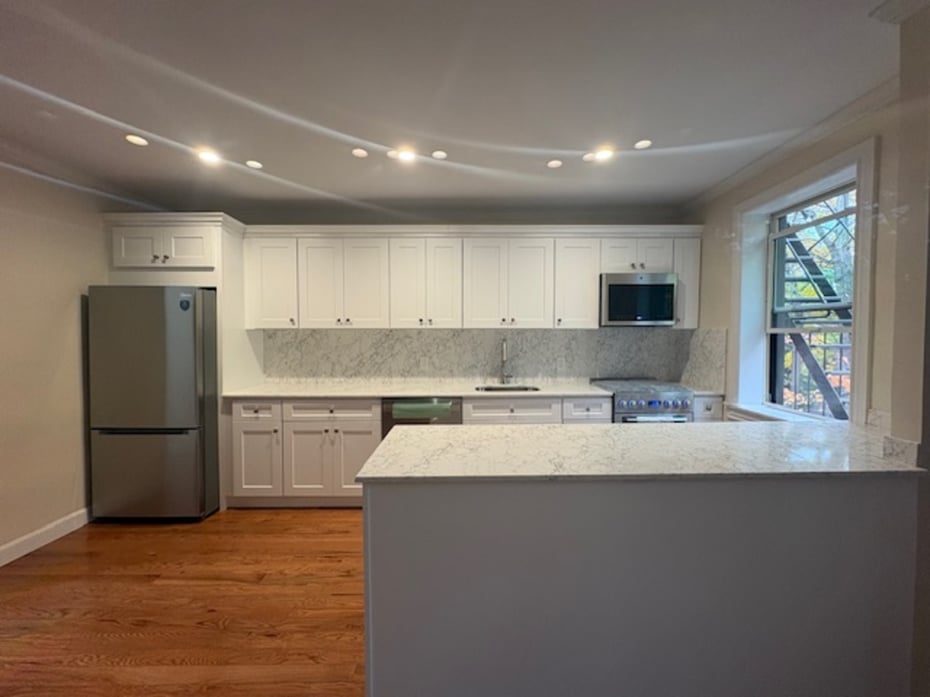 14 S Broadway  #10-2B Photo 5