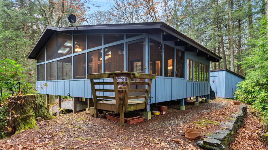 343 Lakeshore Dr Photo 25