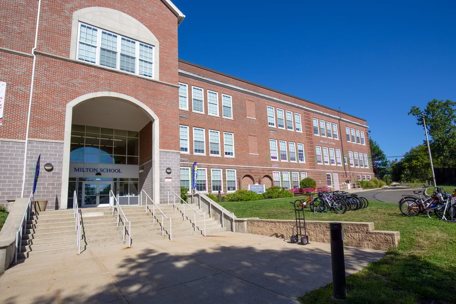 28 Everett Street Photo 13