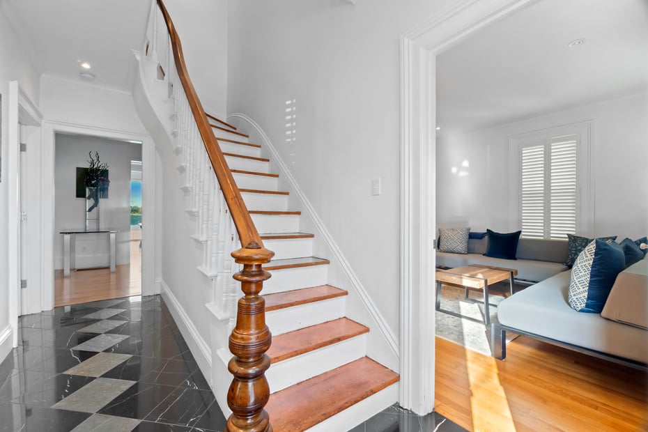 92 Water Street Photo 9