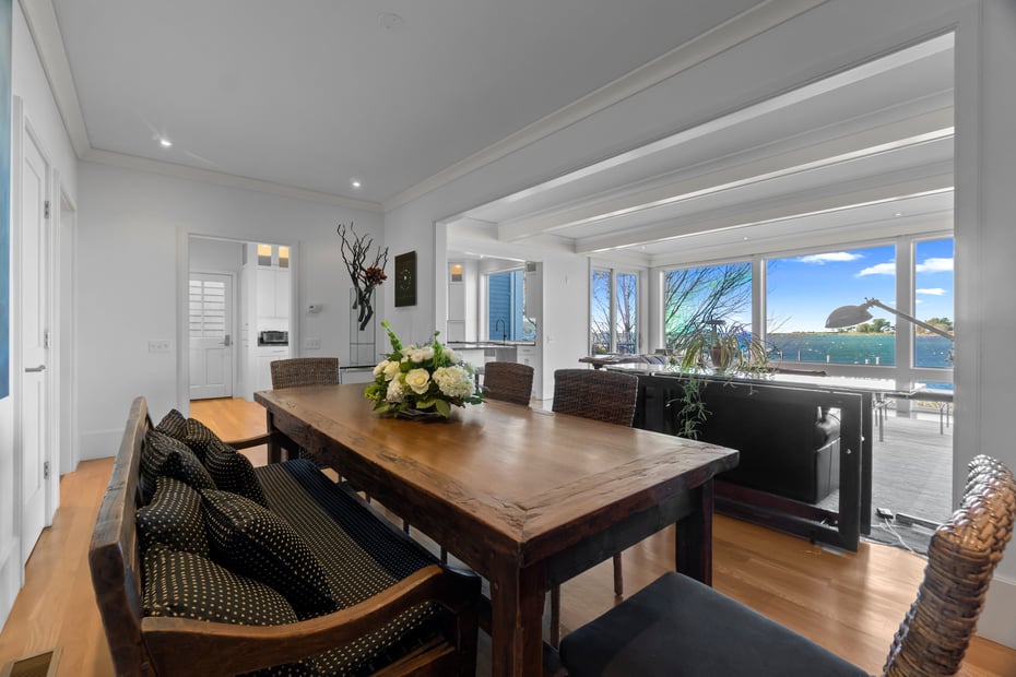 92 Water Street Photo 22