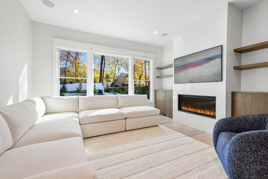 65 Myrtle Boulevard Photo 9